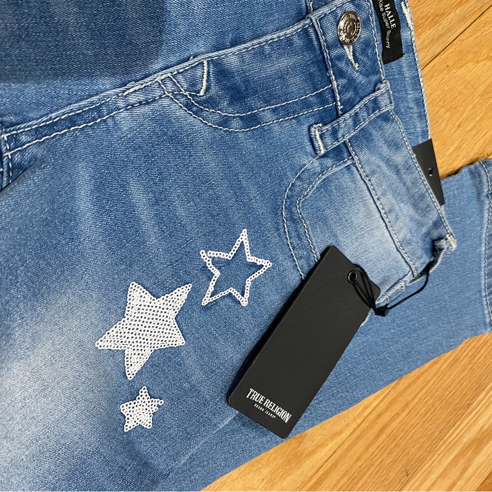 TRUE RELIGION 
BRAND JEANS